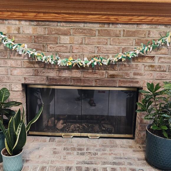 Green, yellow, white, tan ball & rag strip Garland, 6' - Picture 1 of 4